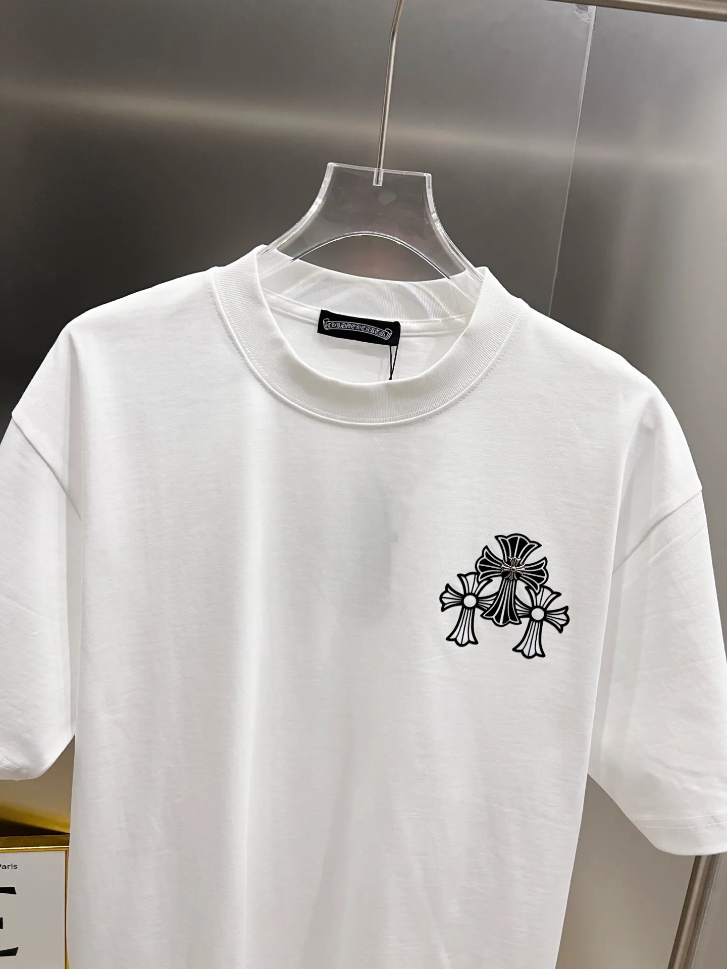 🅿️190 CH Crowe 2025 Autumn and Winter New Short-sleeved T-shirt with cross sticker + customized hardware and metal horseshoe Sanskrit text craft. The real thing is great🔥Same style for men and women, loose version, size S M L XL XXL five sizes black white